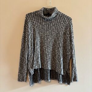 American Eagle Outfitters Gray Ribbed Mock Turtleneck Sweater